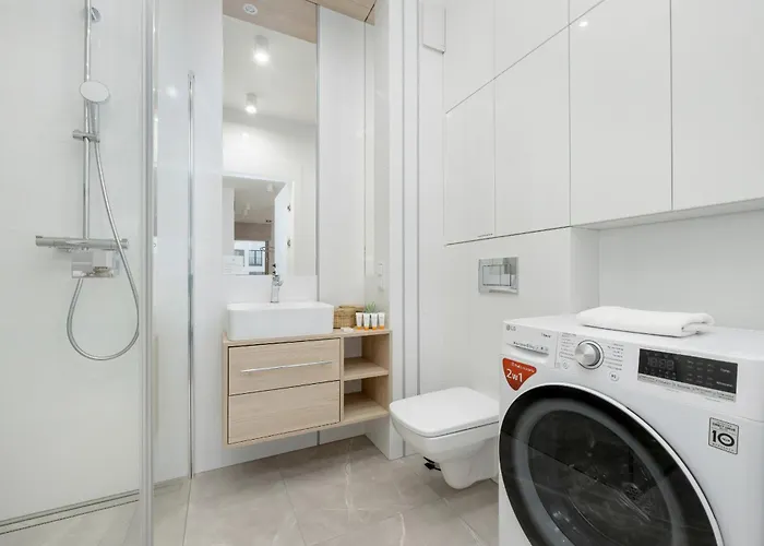 Mokotow Stylish Apartment With Parking & Balcony By Renters Prestige